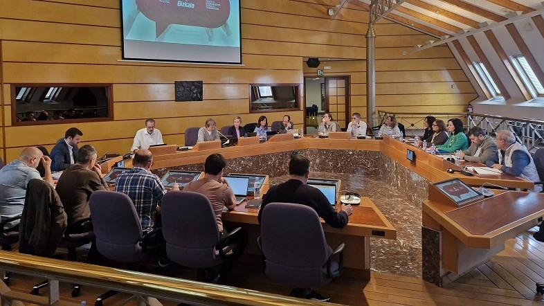 Ainara Basurko presenta los presupuestos de su departamento