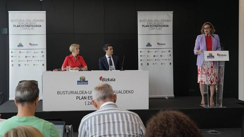 Elixabete Etxanobek Busturialdea Urdaibaiko EPE aurkeztu du