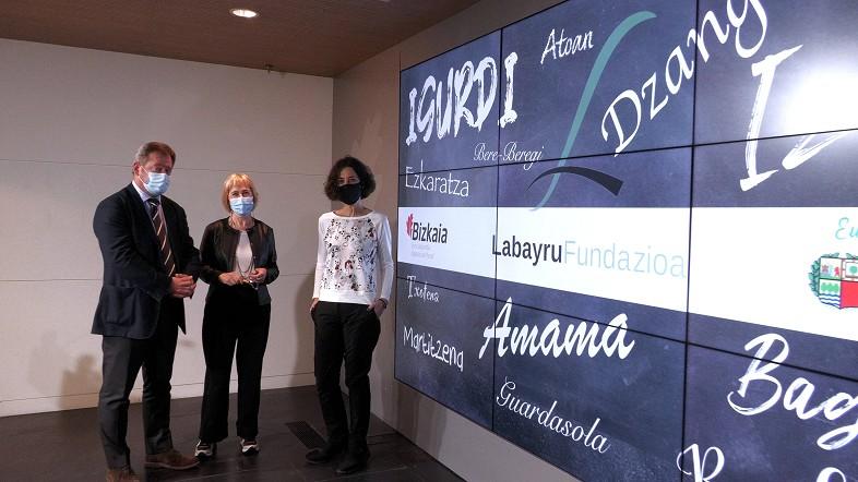 Bingen Zupiria,Igone Etxebarria y Lorea Bilbao