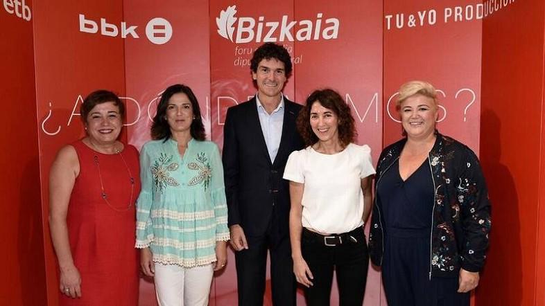 Isabel Sánchez Robles, Beatriz Artolazabal, Unai Rementeria, Marian Gerrikabeitia, Maite Peña