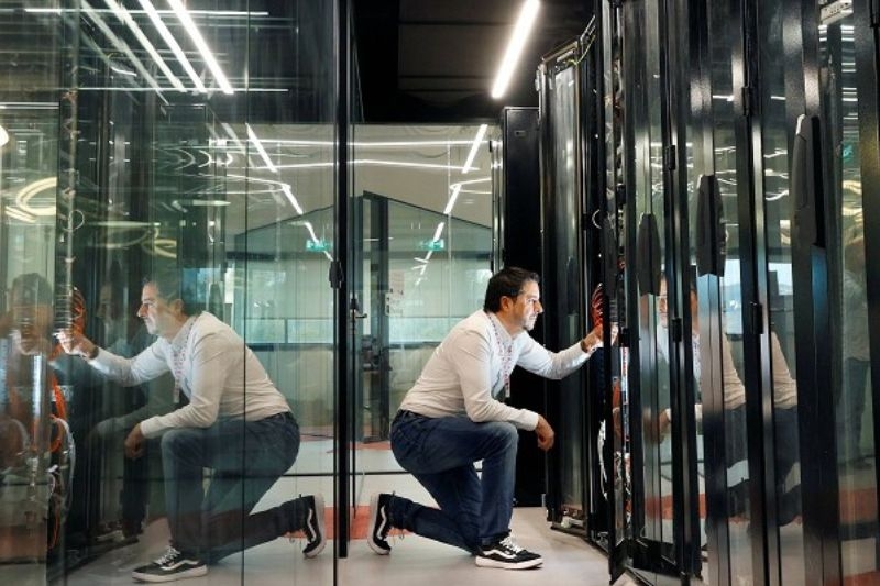 Global Smart Grids Innovation Hub